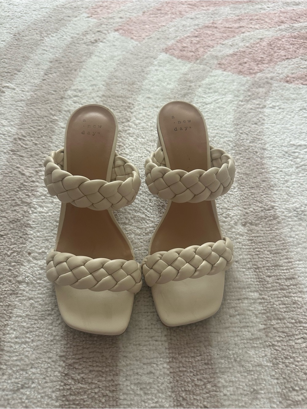 a new day White Braided Sandal Heels Size 7.5